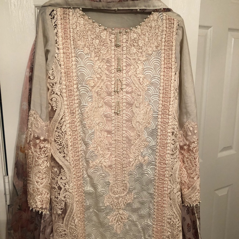 ❌❌SOLD❌❌ - Picture 2 of 8